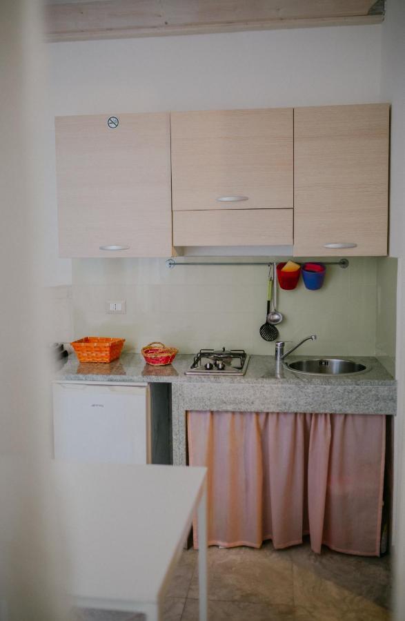 Le Camporelle In Citta Bed & Breakfast Lecce Bagian luar foto